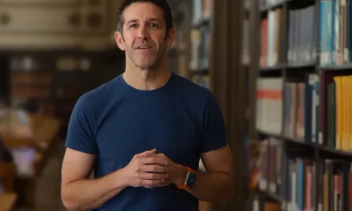 مدیرعامل جدید اپل از آینده شگفت‌انگیز این شرکت می‌گوید