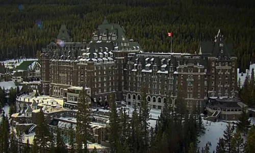هتل بنف، جواهر زیبای کانادایی در تسخیر ارواح