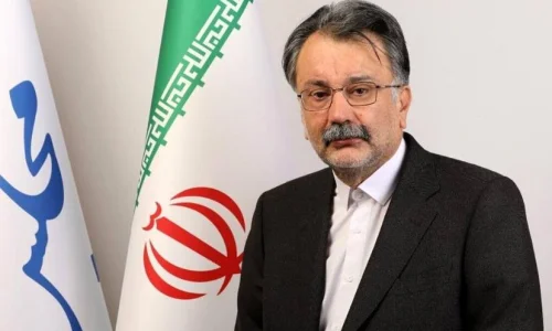نماینده مجلس به کالابرگ یک میلیون تومانی اعتراض و سپس خواهان افزایش ان شد